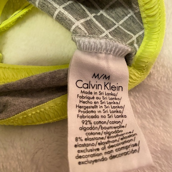 Calvin Klein neon bras - Picture 2 of 2